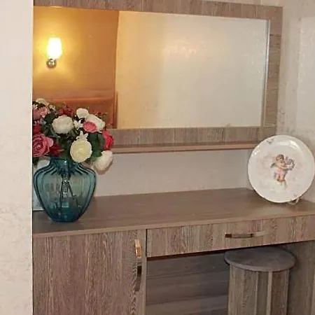 Hotel Carvan 2*